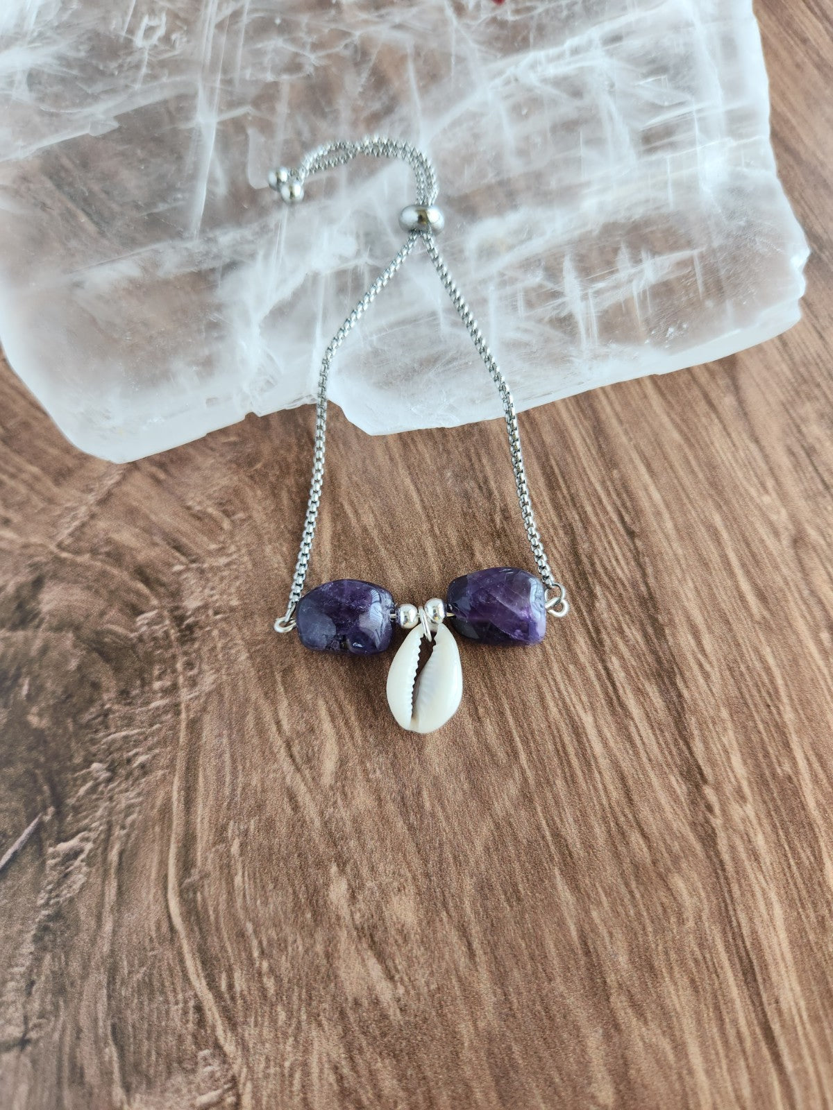 Amethyst & Cowrie Shell Bracelet