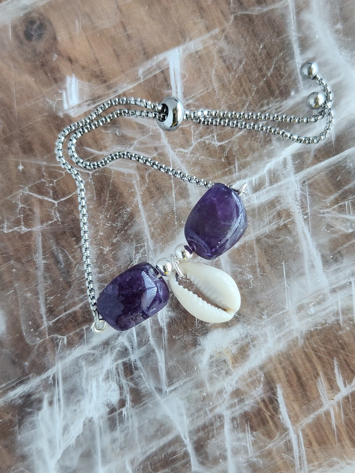 Amethyst & Cowrie Shell Bracelet