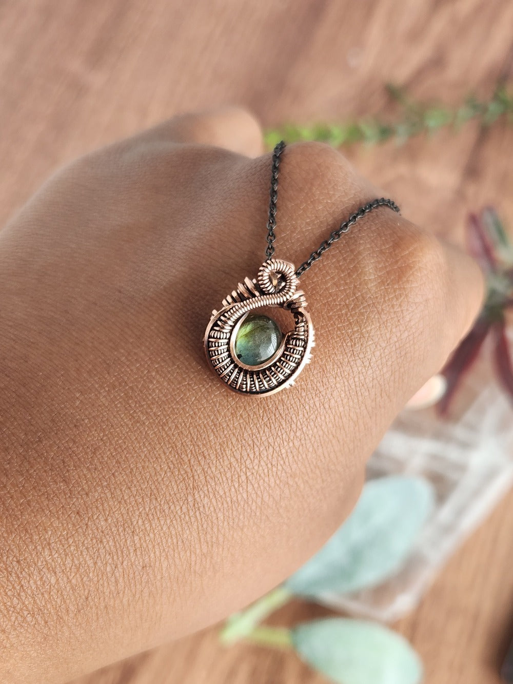 Green-blue Labradorite mini Pendant