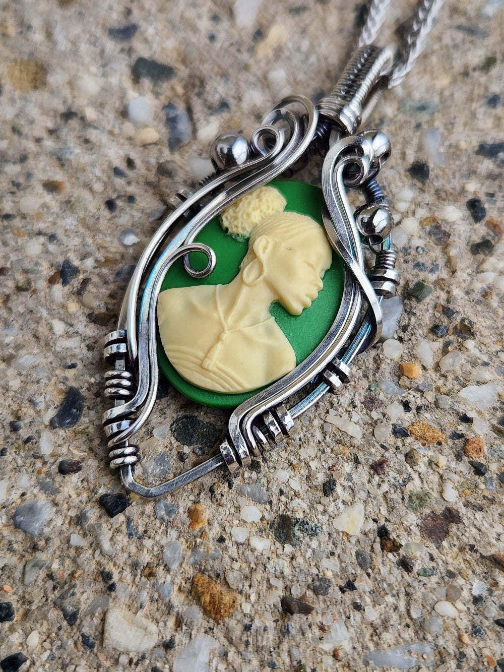 Black Beauty Green Cameo Necklace