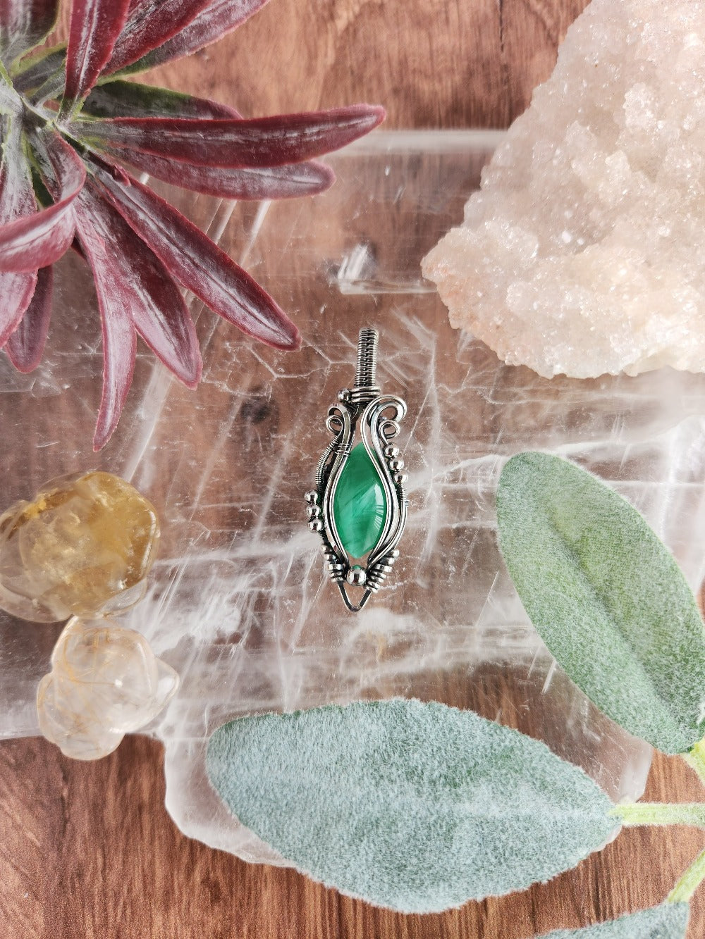 Green Australian Starburst Pendant
