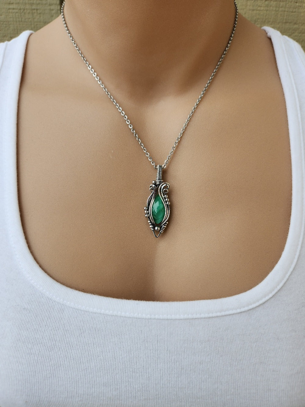 Green Australian Starburst Pendant