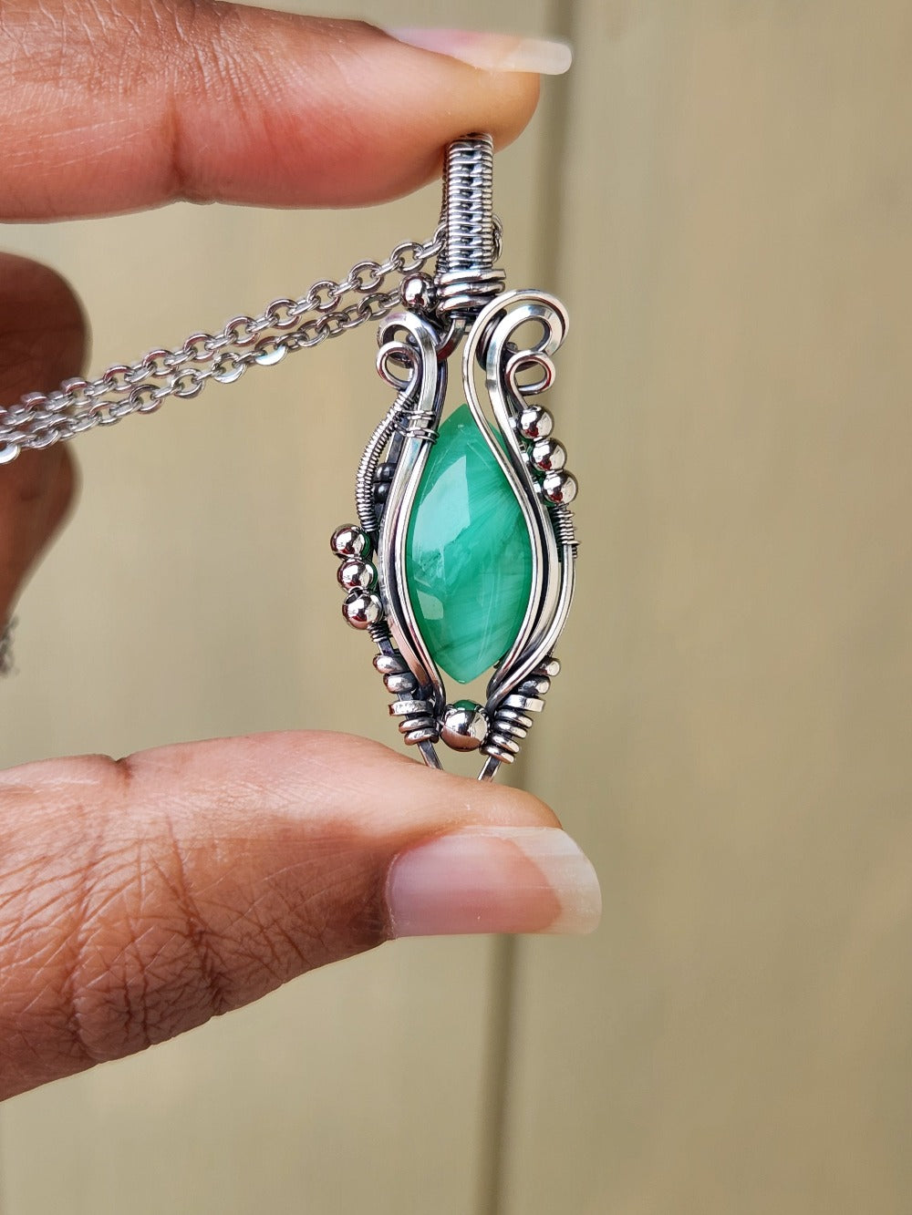 Green Australian Starburst Pendant