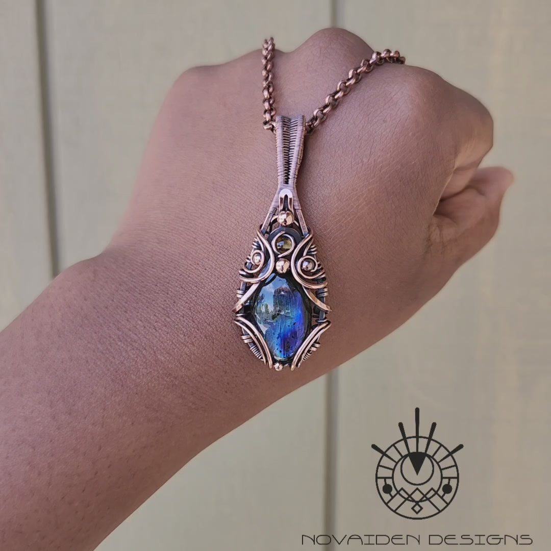 Load and play video in Gallery viewer, Blue Flash Labradorite & Citrine Amulet