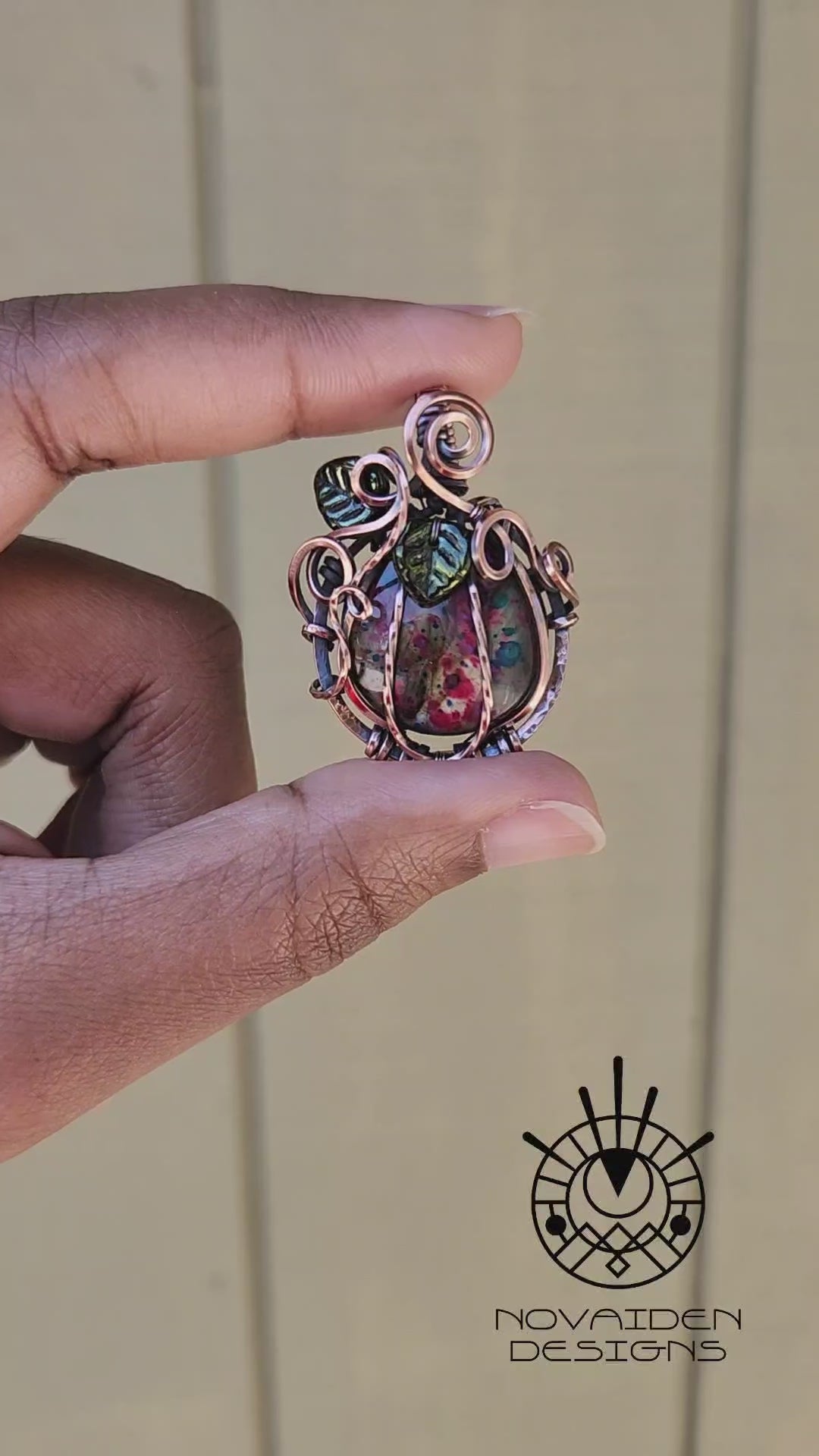 Load and play video in Gallery viewer, Dyed Labradorite Copper Pumpkin