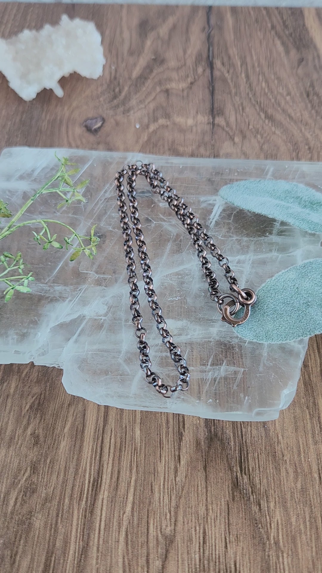 Load and play video in Gallery viewer, 4.3mm Copper Rolo Chain