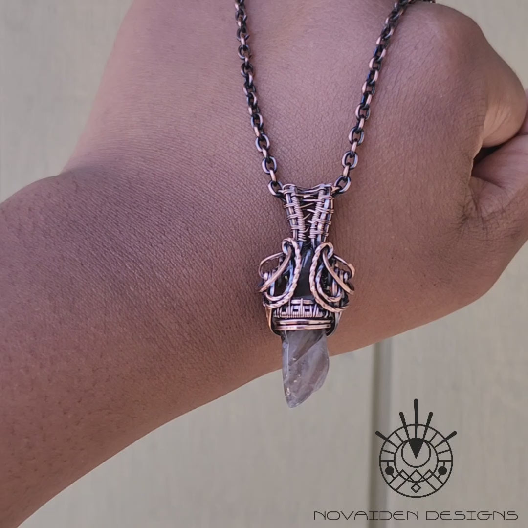 Load and play video in Gallery viewer, Smoky Quartz Point in Copper Pendant