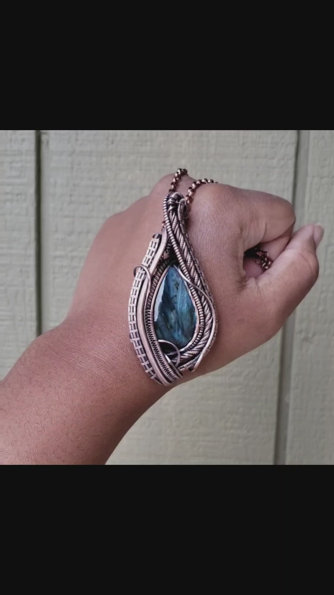 Load and play video in Gallery viewer, Blue Labradorite Pendant