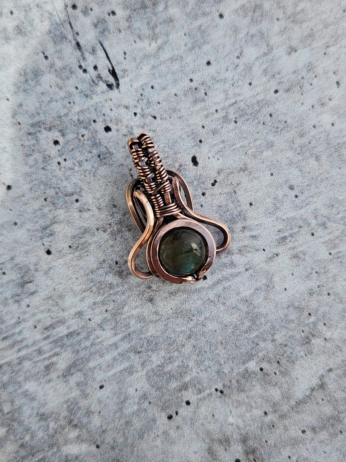 Labradorite in Solid Copper Mini