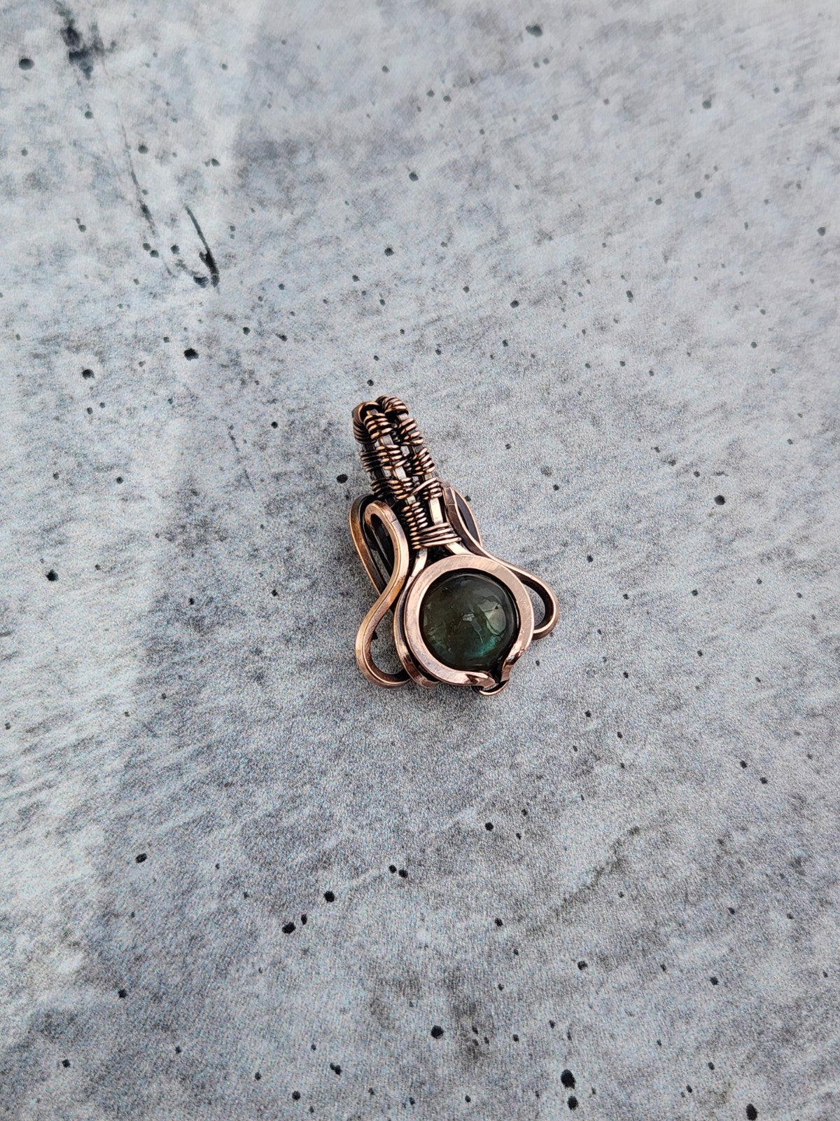 Labradorite in Solid Copper Mini