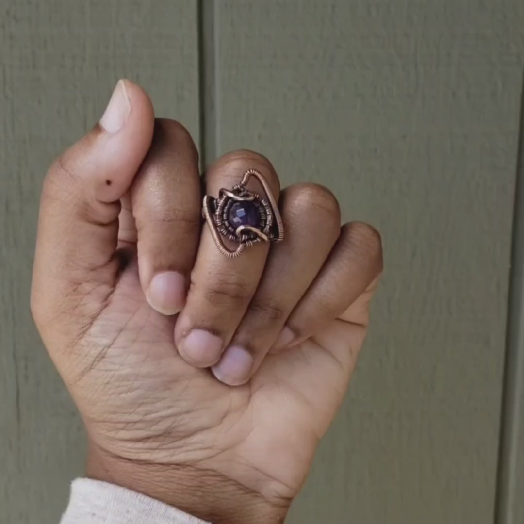 Load and play video in Gallery viewer, Faceted Amethyst in Solid Copper Ring