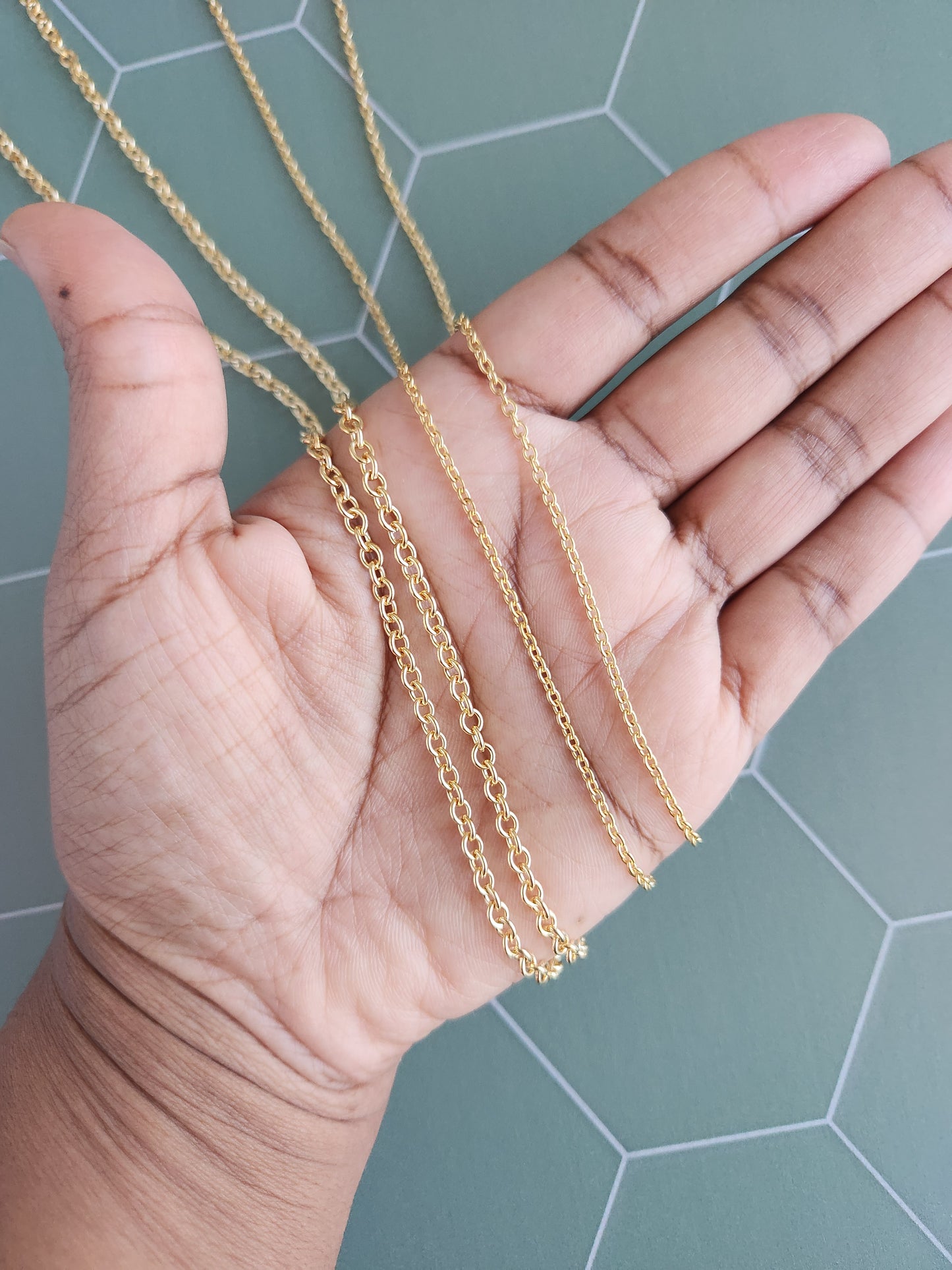 Load image into Gallery viewer, Brass Chain Necklace
